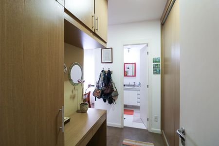Apartamento para alugar com 117m², 4 quartos e 2 vagasCloset da Suíte 1