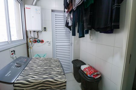 Apartamento para alugar com 117m², 4 quartos e 2 vagasÁrea de Serviço