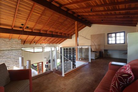 Casa de condomínio para alugar com 1000m², 4 quartos e 6 vagasSala 2