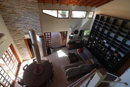 Casa de condomínio para alugar com 1000m², 4 quartos e 6 vagas2 andar