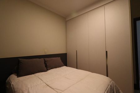 Casa de condomínio para alugar com 1000m², 4 quartos e 6 vagasSuíte 2