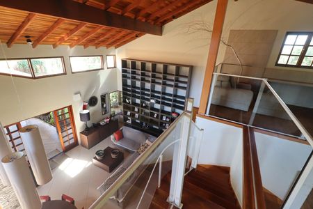 Casa de condomínio para alugar com 1000m², 4 quartos e 6 vagas2 andar