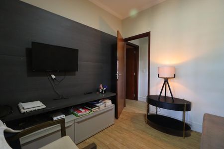 Casa de condomínio para alugar com 1000m², 4 quartos e 6 vagasQuarto 1