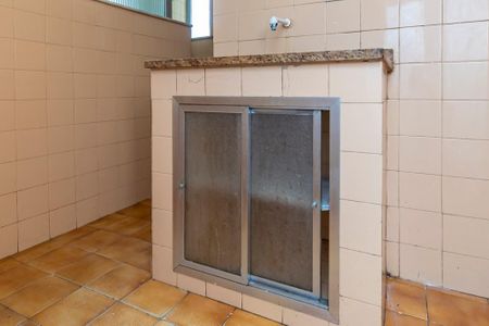 Apartamento para alugar com 60m², 2 quartos e sem vagaCozinha - Armários