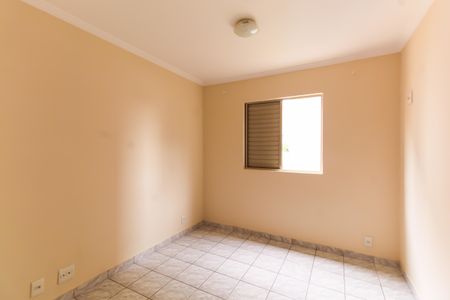Apartamento à venda com 65m², 3 quartos e 1 vagaQuarto 2