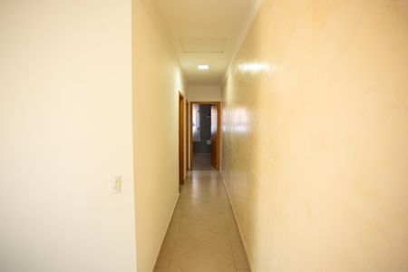 Casa para alugar com 150m², 3 quartos e 3 vagas Casa para alugar com 150m², 3 quartos e 3 vagasCorredor