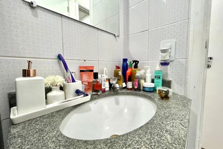 Apartamento à venda com 56m², 2 quartos e 1 vagaBanheiro da Suíte