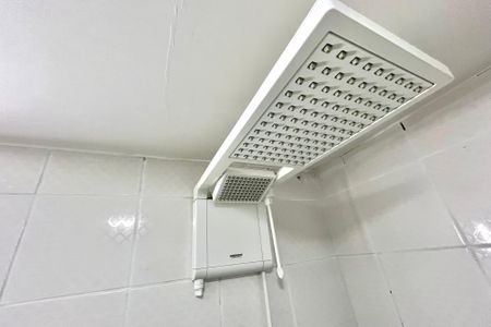 Apartamento à venda com 56m², 2 quartos e 1 vagaBanheiro Corredor