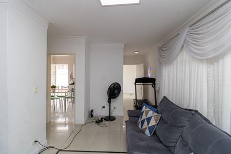 Casa para alugar com 249m², 3 quartos e 6 vagas Casa para alugar com 249m², 3 quartos e 6 vagasSala