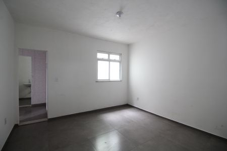 Sala de apartamento para alugar com 2 quartos, 80m² em Tanque, Rio de Janeiro
