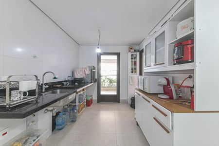 Apartamento para alugar com 137m², 2 quartos e 2 vagasCozinha