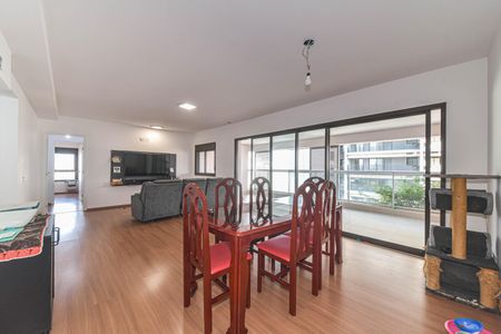 Sala de apartamento para alugar com 2 quartos, 137m² em Jardim das Acacias, São Paulo