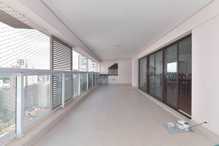 Varanda de apartamento para alugar com 2 quartos, 137m² em Jardim das Acacias, São Paulo