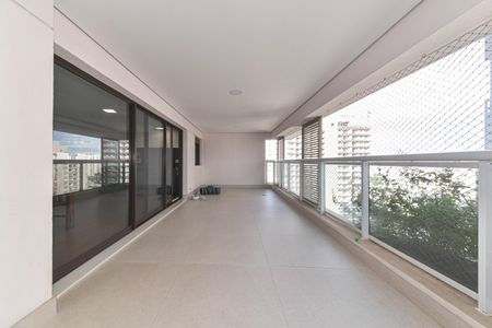 Varanda de apartamento para alugar com 2 quartos, 137m² em Jardim das Acacias, São Paulo