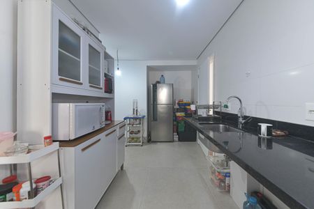 Apartamento para alugar com 137m², 2 quartos e 2 vagasCozinha