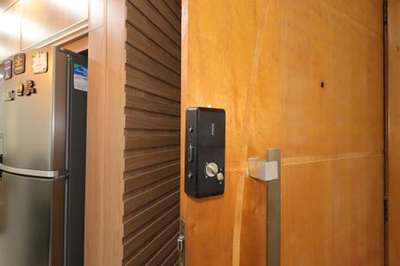 Apartamento à venda com 90m², 2 quartos e 1 vagaFechadura eletrônica