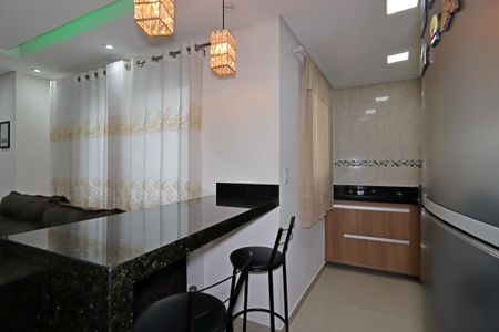 Apartamento à venda com 90m², 2 quartos e 1 vagaCozinha