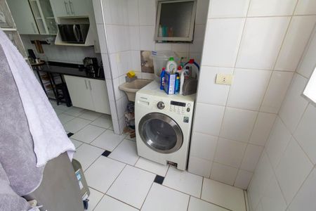Apartamento à venda com 80m², 3 quartos e 2 vagas Apartamento à venda com 80m², 3 quartos e 2 vagasÁrea de Serviço