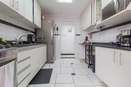 Apartamento à venda com 80m², 3 quartos e 2 vagas Apartamento à venda com 80m², 3 quartos e 2 vagasCozinha