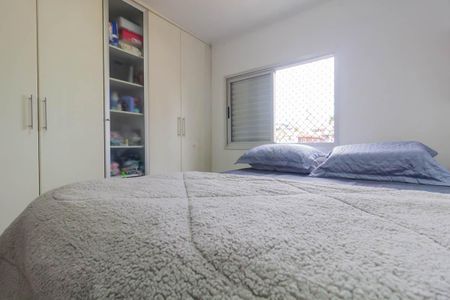 Apartamento à venda com 80m², 3 quartos e 2 vagas Apartamento à venda com 80m², 3 quartos e 2 vagasQuarto 1