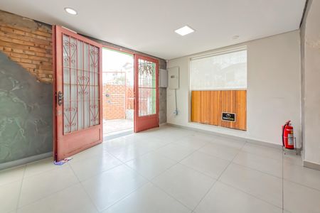 Sala de casa à venda com 3 quartos, 128m² em Ipiranga, São Paulo