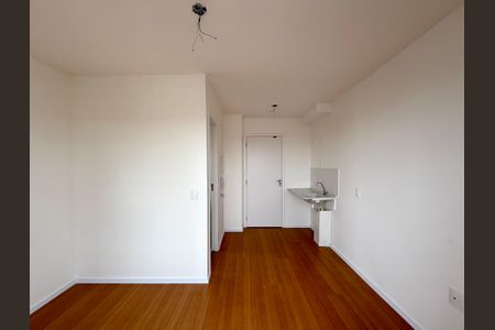 Studio de kitnet/studio à venda com 0 quarto, 18m² em Vila das Belezas, São Paulo