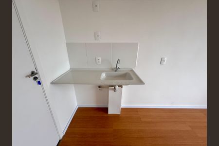 Studio para alugar com 18m², 0 quarto e sem vaga Studio para alugar com 18m², 0 quarto e sem vagaCozinha