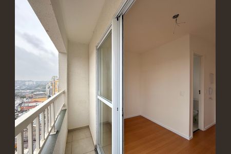 Studio para alugar com 18m², 0 quarto e sem vaga Studio para alugar com 18m², 0 quarto e sem vagaSacada