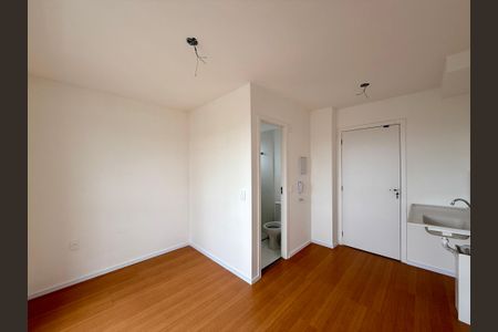 Studio de kitnet/studio à venda com 0 quarto, 18m² em Vila das Belezas, São Paulo