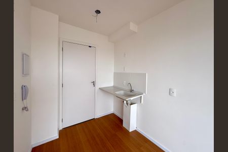 Studio para alugar com 18m², 0 quarto e sem vaga Studio para alugar com 18m², 0 quarto e sem vagaCozinha
