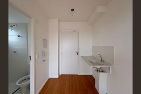 Studio para alugar com 18m², 0 quarto e sem vaga Studio para alugar com 18m², 0 quarto e sem vagaCozinha