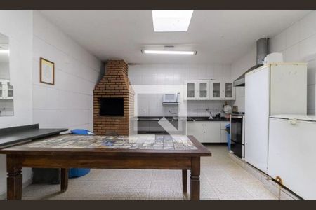 Apartamento à venda com 45m², 1 quarto e 1 vaga Apartamento à venda com 45m², 1 quarto e 1 vagaÁrea comum - Churrasqueira