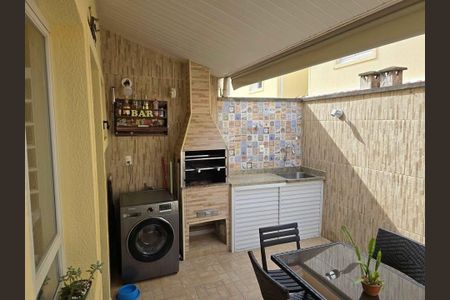 Casa de Condomínio à venda com 2 quartos, 74m² em Vila Maringa, Jundiaí