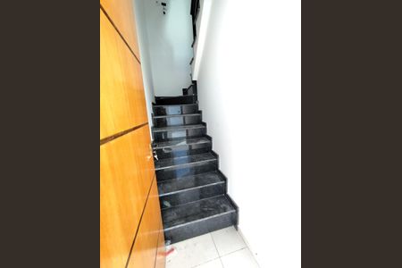 Casa à venda com 140m², 2 quartos e 4 vagas