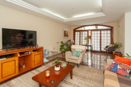 Sala de casa à venda com 4 quartos, 350m² em Jardim Teresa, São Paulo