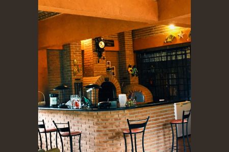 Casa à venda com 3 quartos, 480m² em Sousas, Campinas