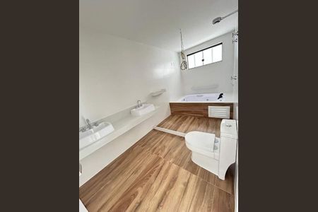 Casa à venda com 3 quartos, 290m² em Recreio dos Bandeirantes, Rio de Janeiro