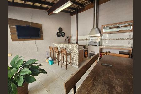 Casa à venda com 3 quartos, 134m² em Jardim Monte Kemel, São Paulo