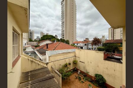 Casa à venda com 200m², 5 quartos e 4 vagas Casa à venda com 200m², 5 quartos e 4 vagasVista Quarto 4
