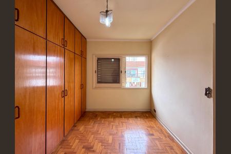 Casa à venda com 200m², 5 quartos e 4 vagas Casa à venda com 200m², 5 quartos e 4 vagasQuarto 2