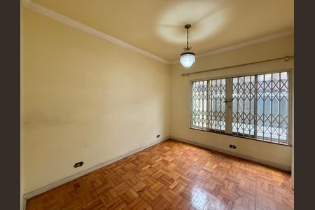 Casa à venda com 200m², 5 quartos e 4 vagas Casa à venda com 200m², 5 quartos e 4 vagasSala