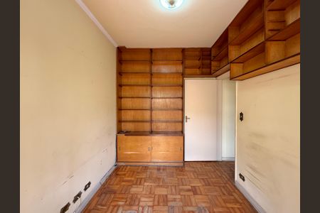 Casa à venda com 200m², 5 quartos e 4 vagas Casa à venda com 200m², 5 quartos e 4 vagasQuarto 5