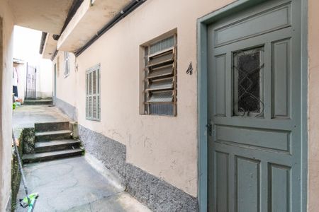 Casa para alugar com 18m², 1 quarto e sem vaga Casa para alugar com 18m², 1 quarto e sem vagaEntrada