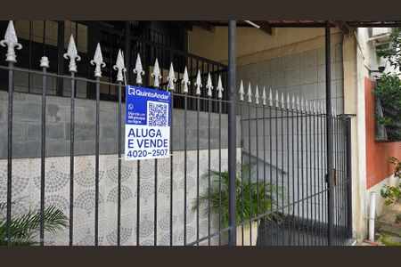 Apartamento para alugar com 61m², 2 quartos e 1 vaga Apartamento para alugar com 61m², 2 quartos e 1 vagaFachada com placa