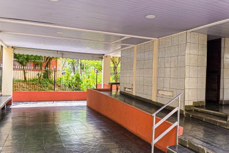 Apartamento para alugar com 61m², 2 quartos e 1 vaga Apartamento para alugar com 61m², 2 quartos e 1 vagaÁrea comum - Playground