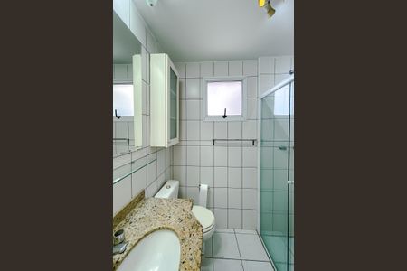 Apartamento à venda com 80m², 2 quartos e 2 vagasBanheiro da Suíte