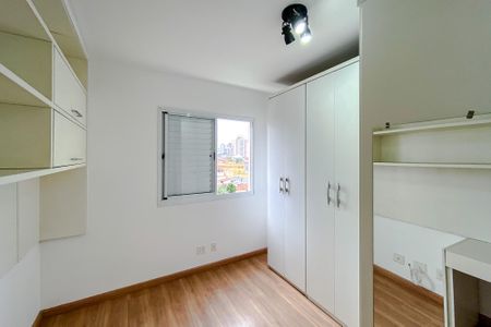Apartamento à venda com 80m², 2 quartos e 2 vagasQuarto 2