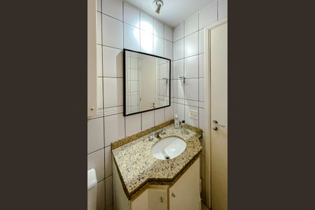 Apartamento à venda com 80m², 2 quartos e 2 vagasBanheiro