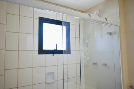 Apartamento à venda com 135m², 2 quartos e 3 vagasBanheiro da Suíte