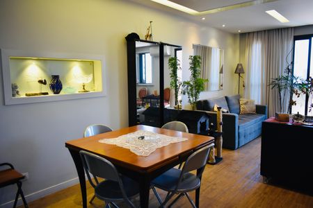 Sala de apartamento à venda com 2 quartos, 135m² em Mirandópolis , São Paulo